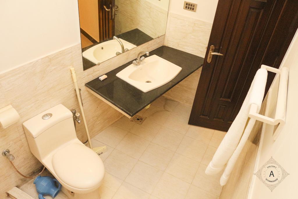 Shelton Accommodator Peshawar Buitenkant foto
