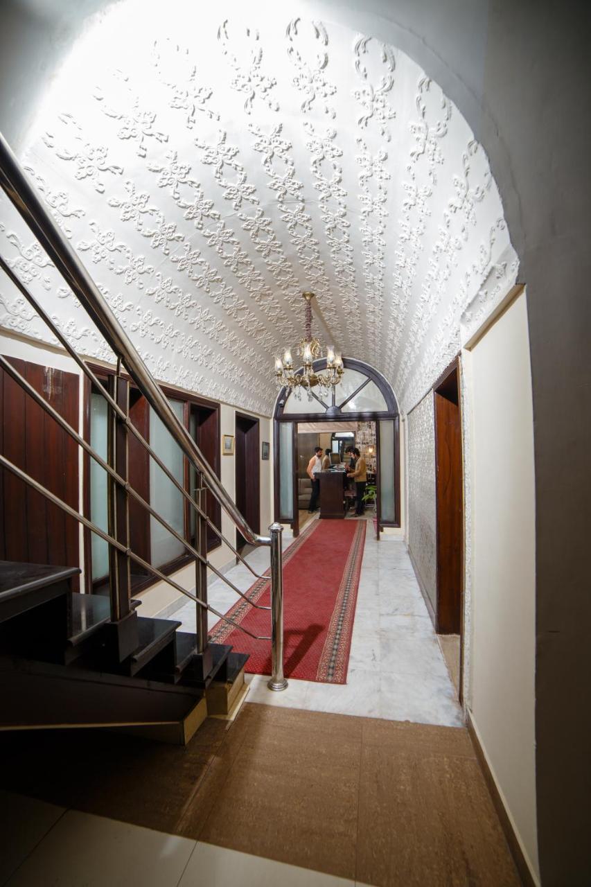 Shelton Accommodator Peshawar Buitenkant foto